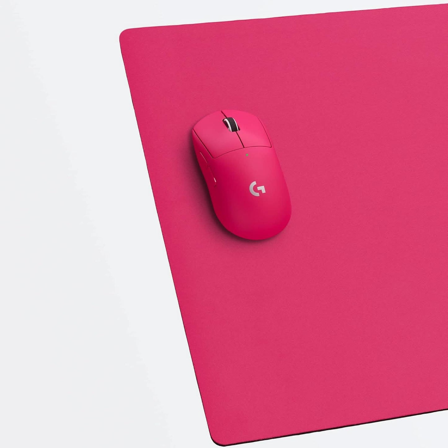 LOGITECH G840 EXTRA LARGE GAMING MOUSE PAD - MAGENTA