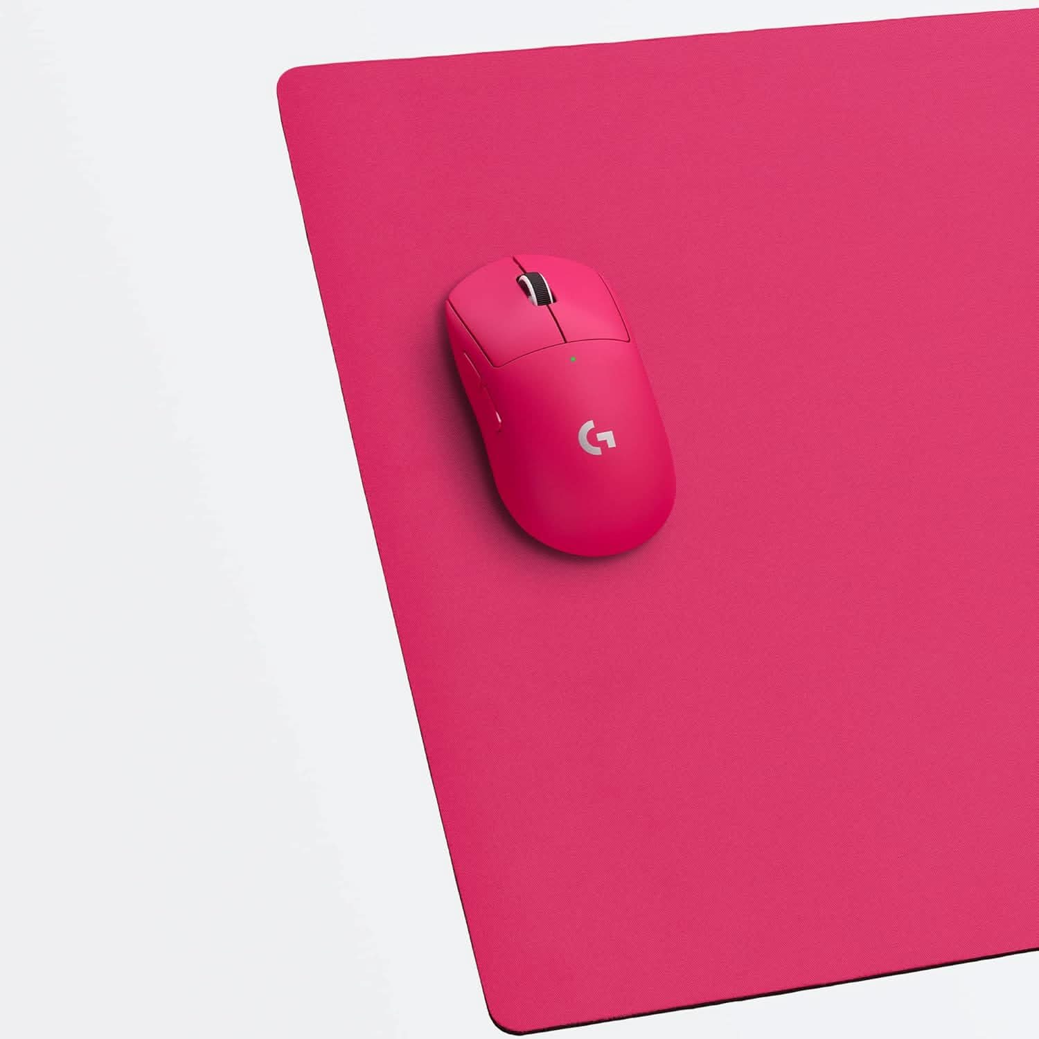 LOGITECH G840 EXTRA LARGE GAMING MOUSE PAD - MAGENTA