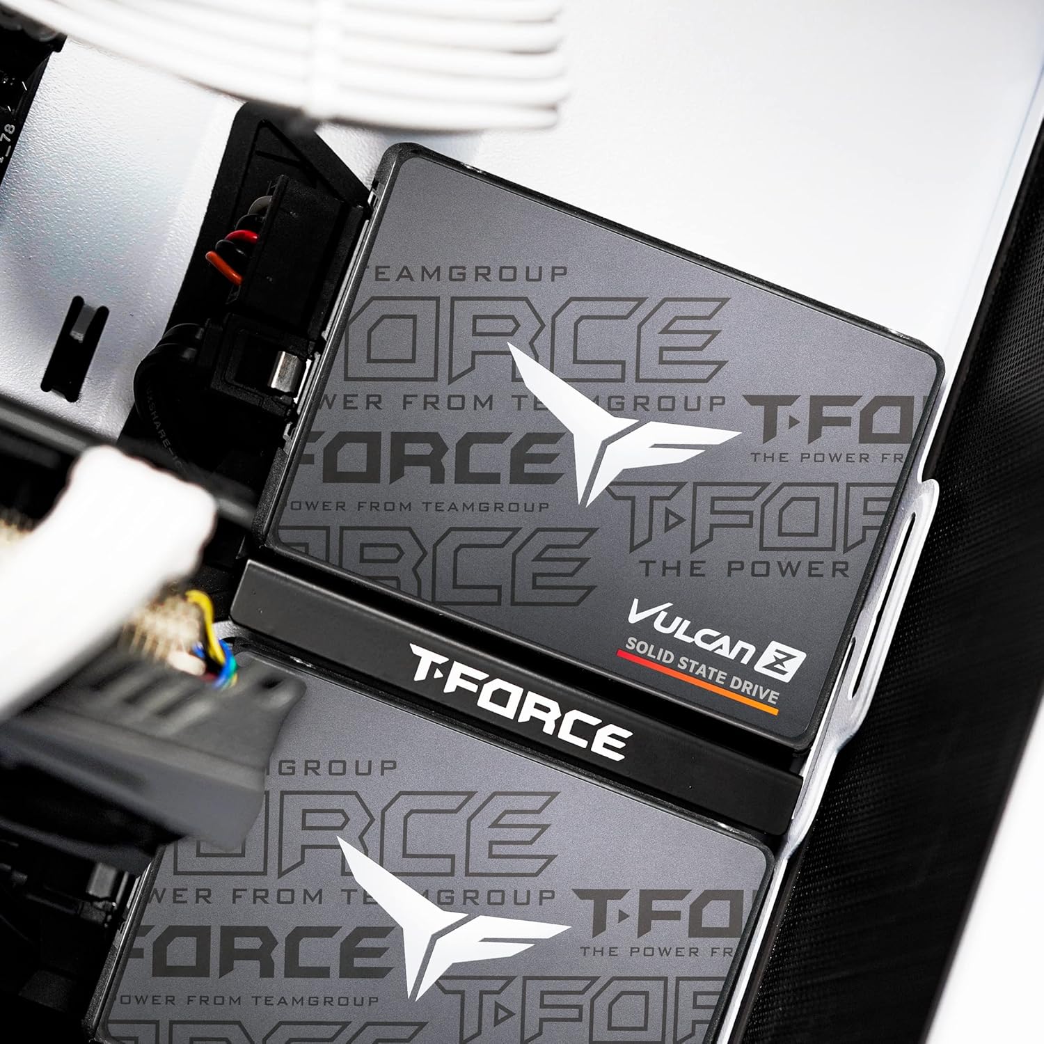 TEAMGROUP T-FORCE VULCAN Z 256GB 3D NAND INTERNAL SSD (T253TZ256G0C101)