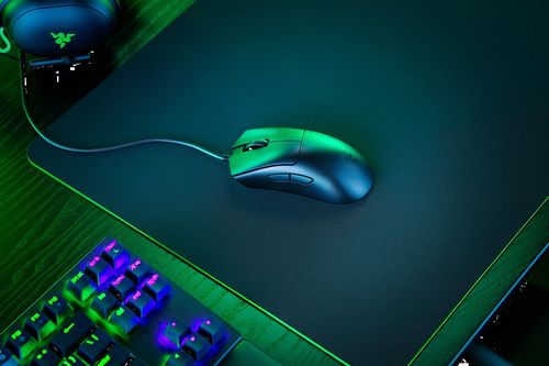 RAZER DeathAdder V3 Ultra-lightweight Wired Ergonomic Gaming Mouse ( RZ01-04640100-R3M1 ) ( 30000DPI / 6 Macro Button ) (Black)