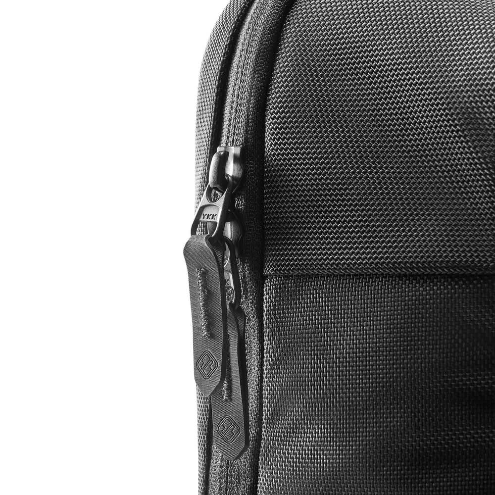 TOMTOC NAVIGATOR-T24 SLING BAG 11 INCH/5L-BLACK