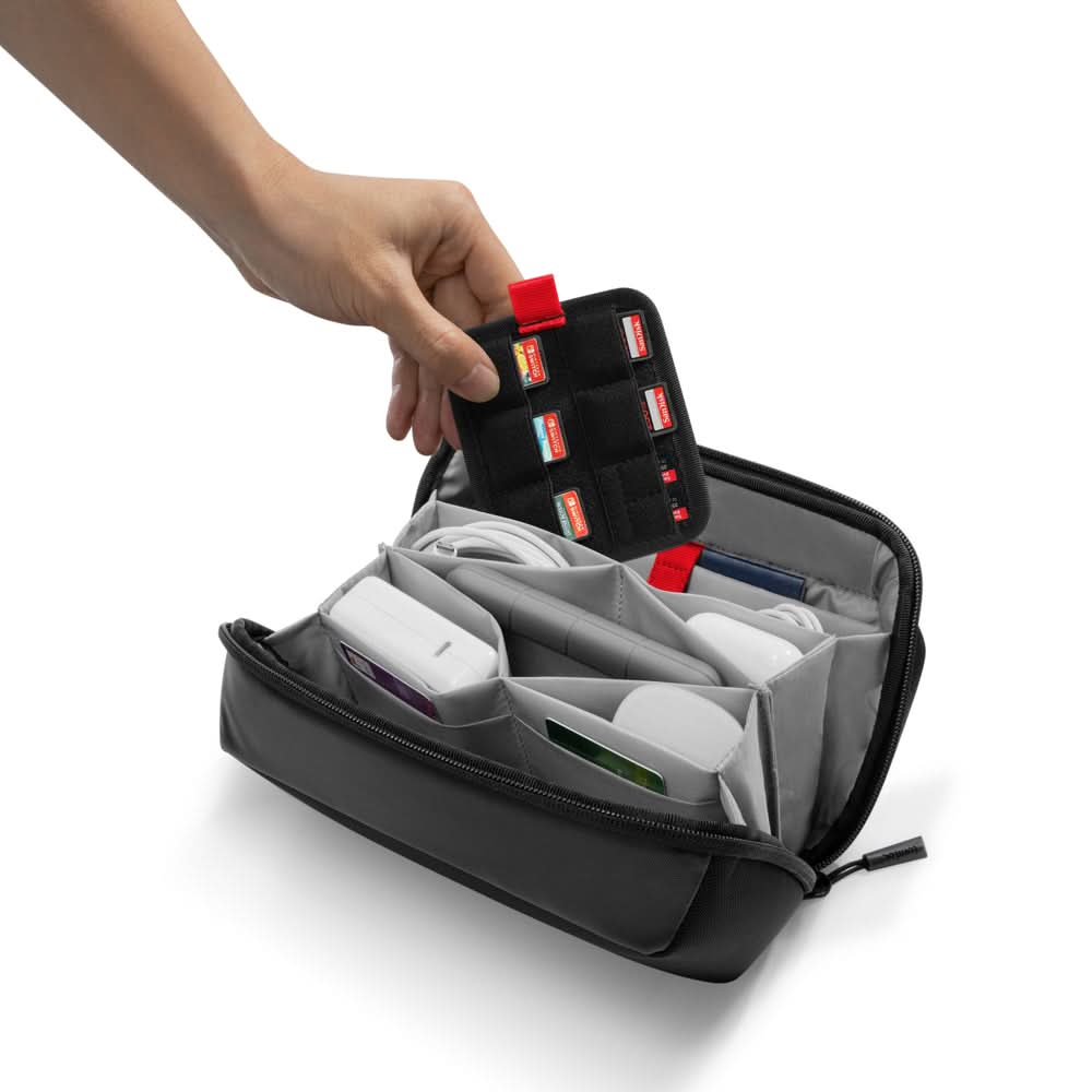 TOMTOC NAVIGATOR-T13 ACCESSORY POUCH 2.4 L-BLACK