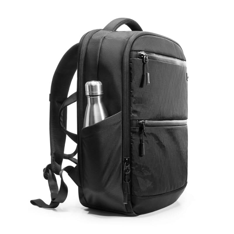 TOMTOC TECHPACK-T73 X-PAC LAPTOP BACKPACK 15.6 INCH/30L-BLACK