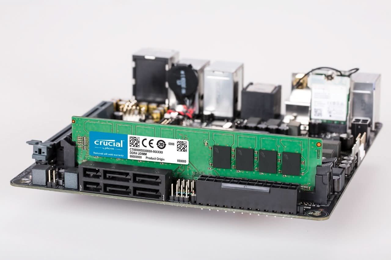 CRUCIAL RAM 8GB DDR4 2666 MHZ MEMORY