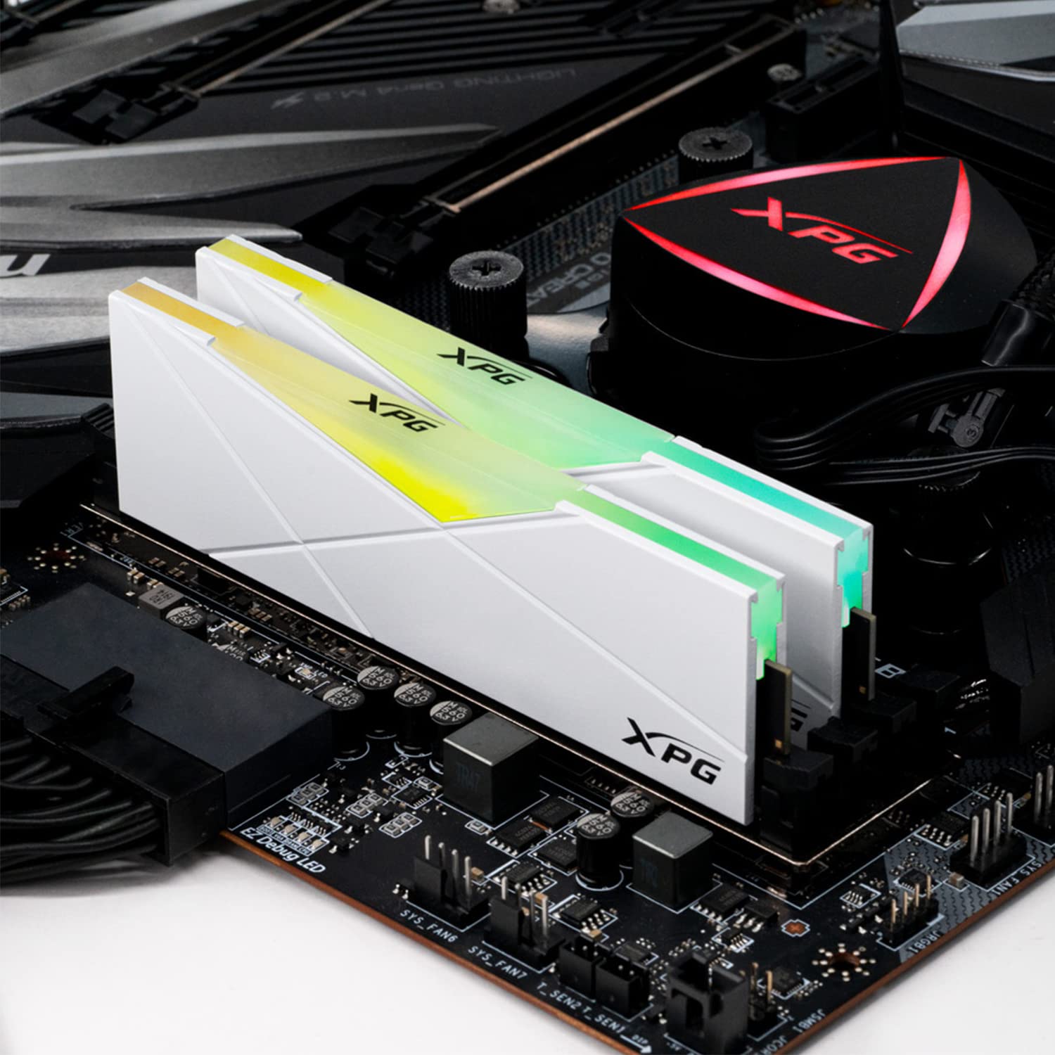ADATA XPG 16GB D4 3200MHZ SW50 RGB DESKTOP RAM WHITE AX4U320016G16A-SW50