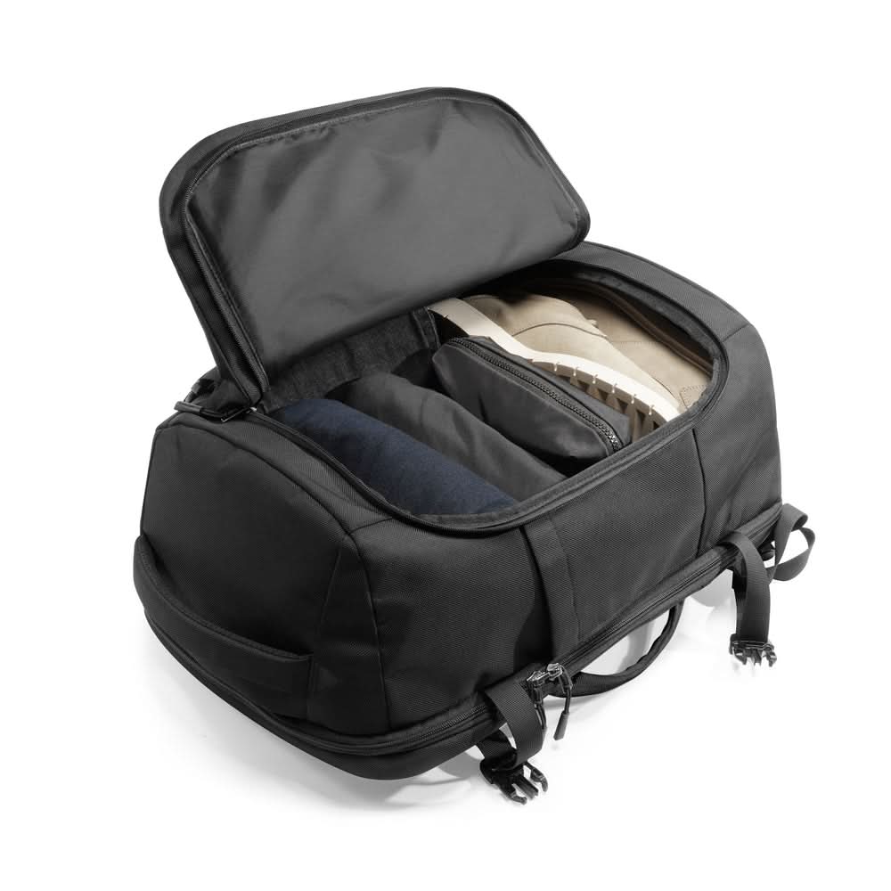 TOMTOC NAVIGATOR-T66 TRAVEL LAPTOP BACKPACK 17 INCH/40L-BLACK