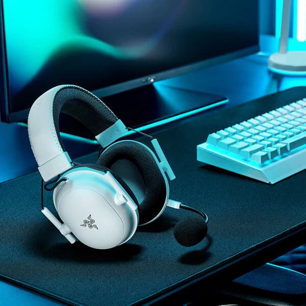 RAZER BlackShark V2 Pro Wireless Stereo Gaming Headphone ( White ) ( PC / Mac / PS4 )