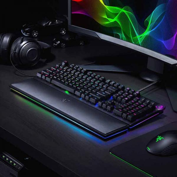 RAZER Huntsman Elite RGB Full Size Opto-Mechanical Wired Gaming Keyboard ( Razer Light and Clicky Switch )