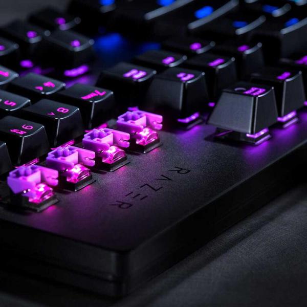 RAZER Huntsman RGB Full Size Opto-Mechanical Wireless Gaming Keyboard (Black )