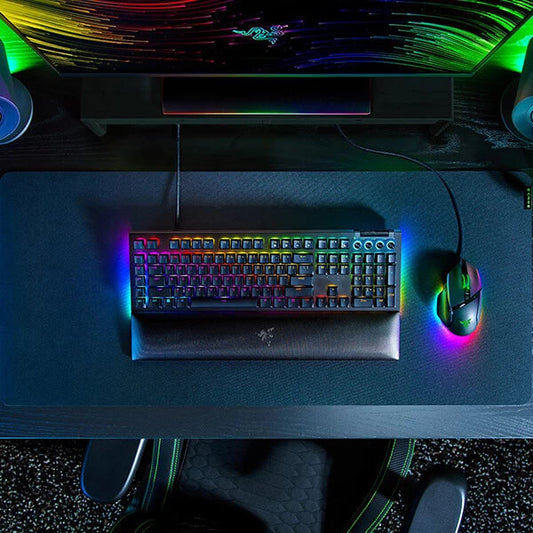 RAZER BlackWidow V4 RGB Mechanical Full Size Wired Gaming Keyboard ( Green Switch )