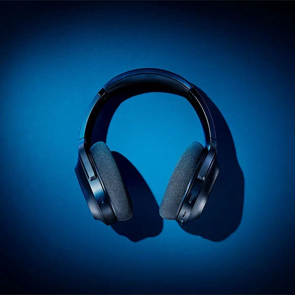 RAZER Barracuda Wireless 7.1 Surround Gaming Headphone ( Black ) ( PC / Mobile / PS )