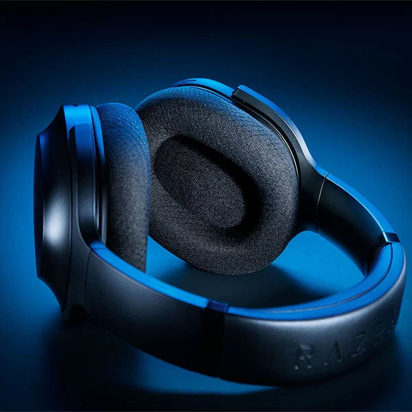RAZER Barracuda Wireless 7.1 Surround Gaming Headphone ( Black ) ( PC / Mobile / PS )