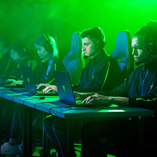 RAZER BlackShark V2 Pro 2023 Edition Wireless 7.1 Surround Gaming Headphone ( Black ) ( PC / Mobile / PS )